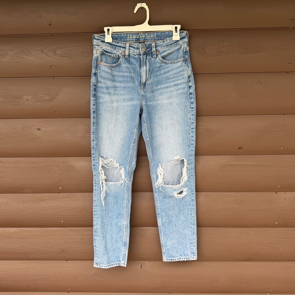 American Eagle Mom‎ Jean Women 2 Regular Blue Distressed High Waisted Strigid